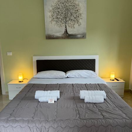 Apartment Rua Formaggi Palermo Kültér fotó