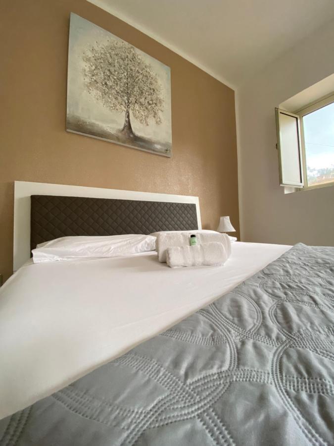 Apartment Rua Formaggi Palermo Kültér fotó